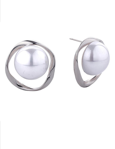 AKA 14k Globe Pearl Post Earrings (White Gold)